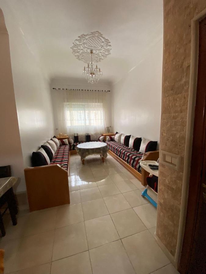 Appartement Martil 3 Chambres Proche De Centre Ville 5Mn A Pied Et La Plage 10Mn A Pied Et 10Mn De Aeroport Tetouan En Voiture Ngoại thất bức ảnh